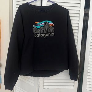 Patagonia Black Crew-Neck Sweatshirt